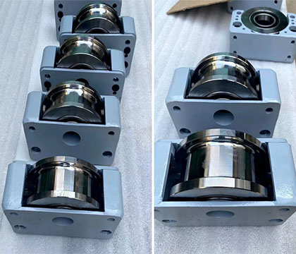 Double flanges Demag wheel block drive system